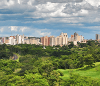 Vista aérea de Uberaba MG, sede do CISTRISUL e da Central de Regulação.
