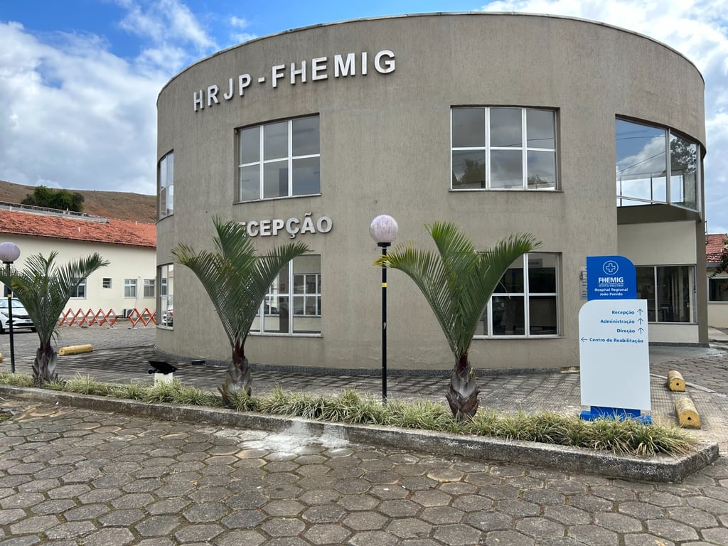 Fachada do Hospital Regional João Penido, em Juiz de Fora MG