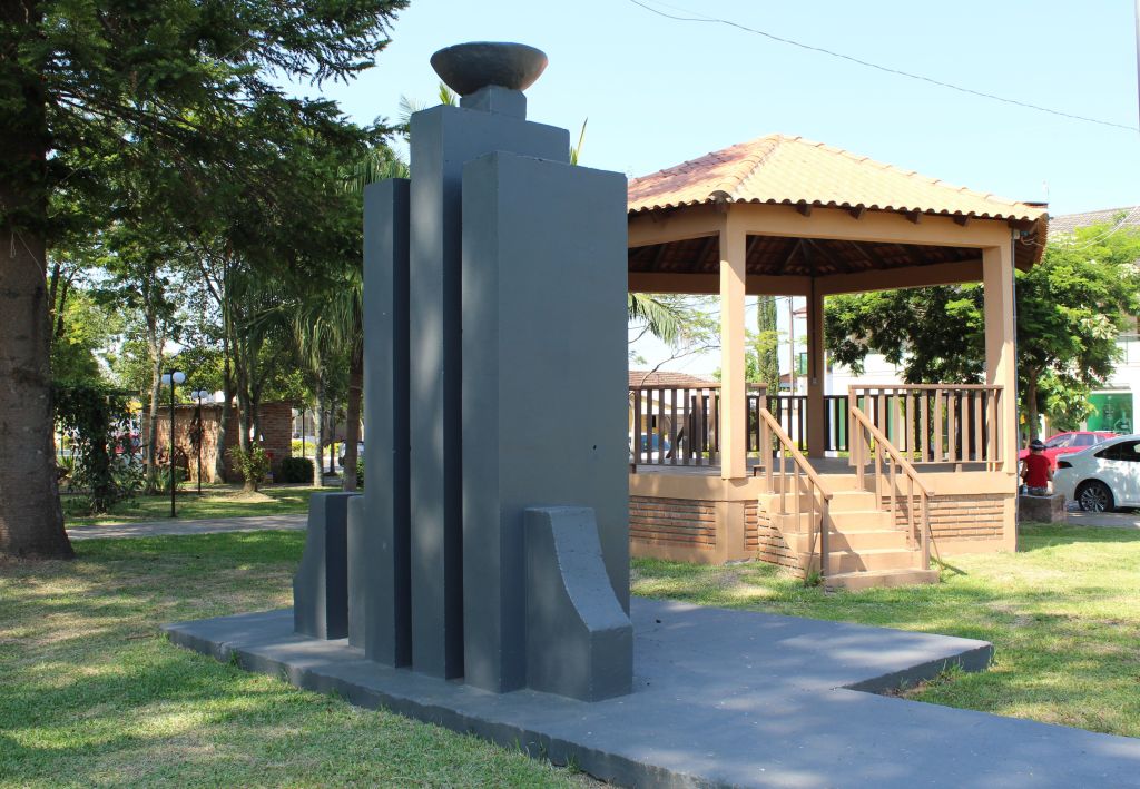 Praça central de Cerro Branco RS
