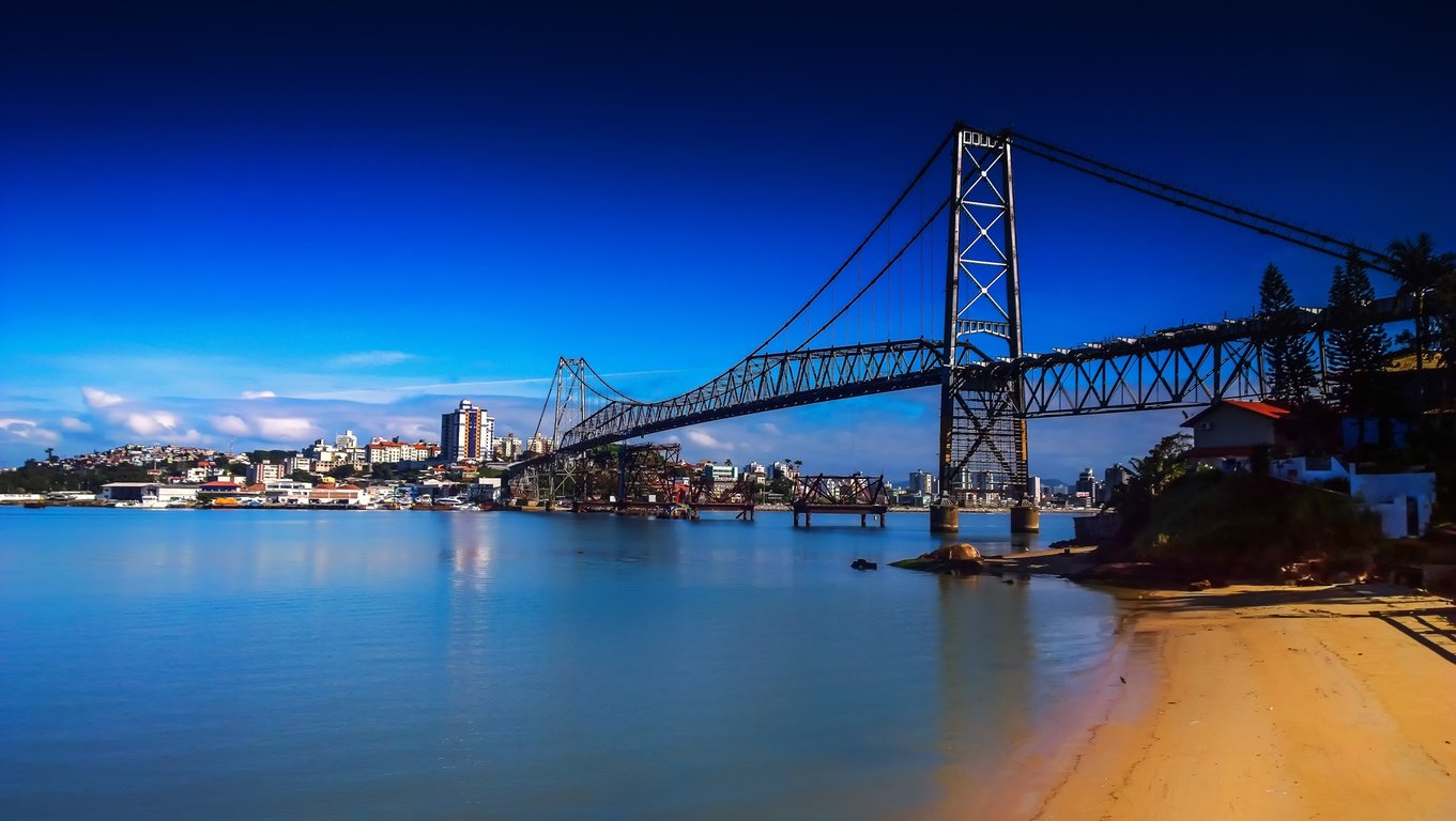 Ponte Hercílio Luz ao entardecer, Florianópolis