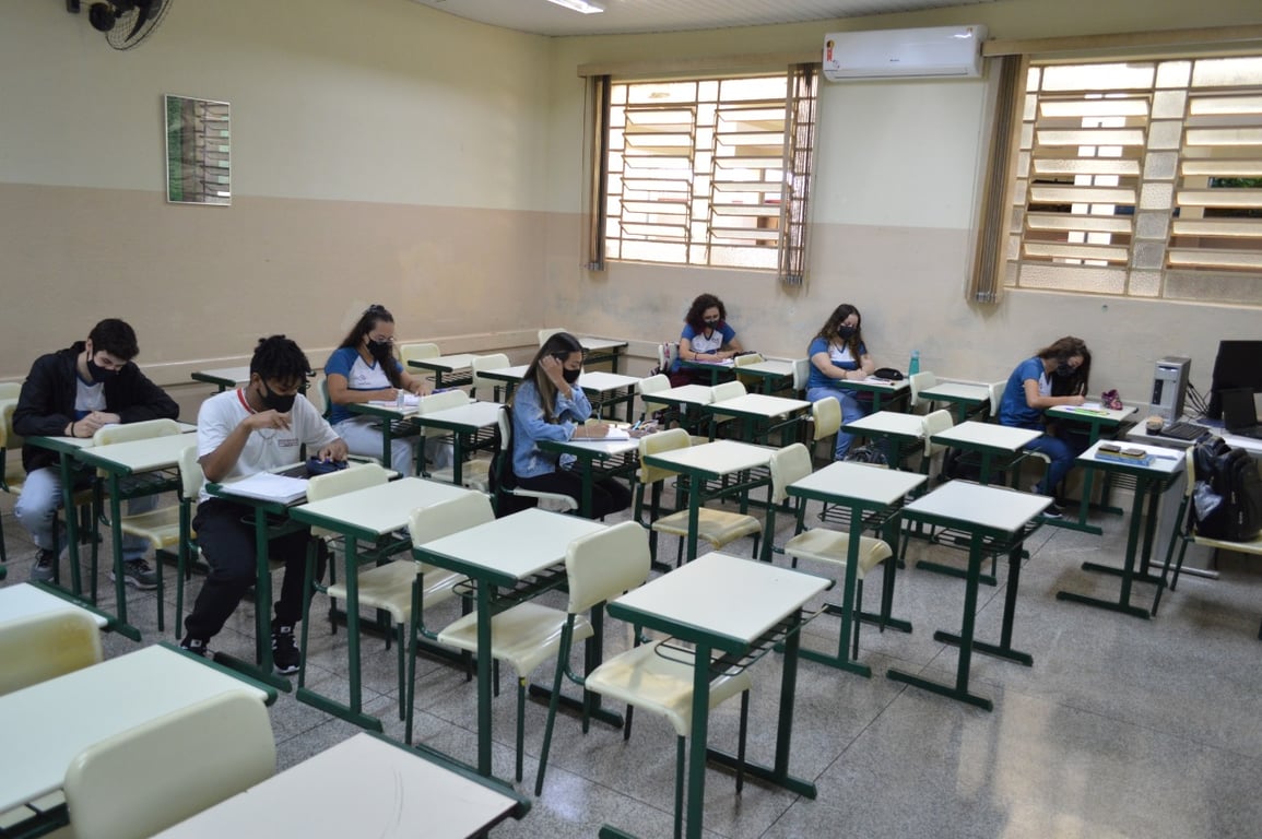 Sala de aula em ambiente de ensino técnico