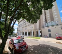Fachada do Hospital de Clínicas da Universidade Federal de Goiás, em Goiânia GO