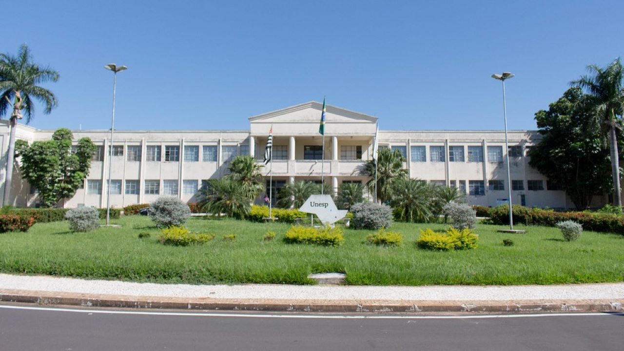 Fachada do IBILCE/UNESP em São José do Rio Preto SP
