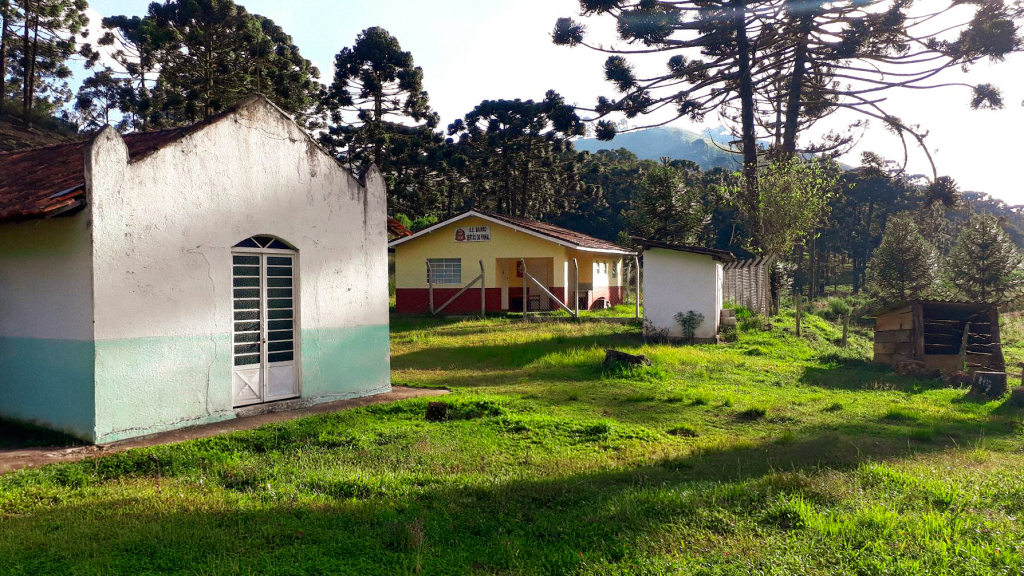 É uma imagem do post com o título Concurso Prefeitura de Tapejara PR abre 11 vagas para Educação