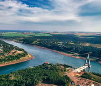 Vista da Tríplice Fronteira em Foz do Iguaçu PR, local da UNILA.