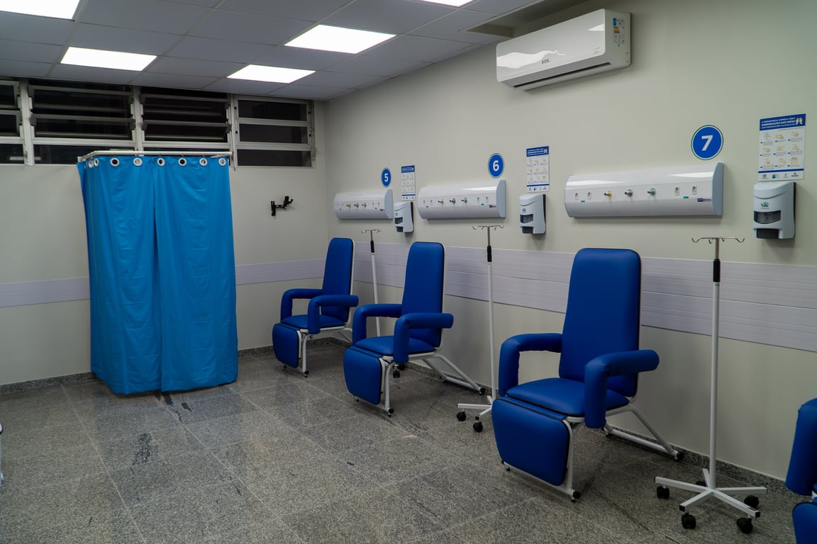 Corredor hospitalar – imagem ilustrativa