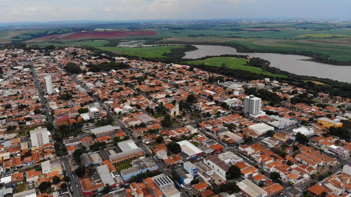 É uma imagem do post com o título Prefeitura de Cosmópolis SP retifica concurso com vagas abertas