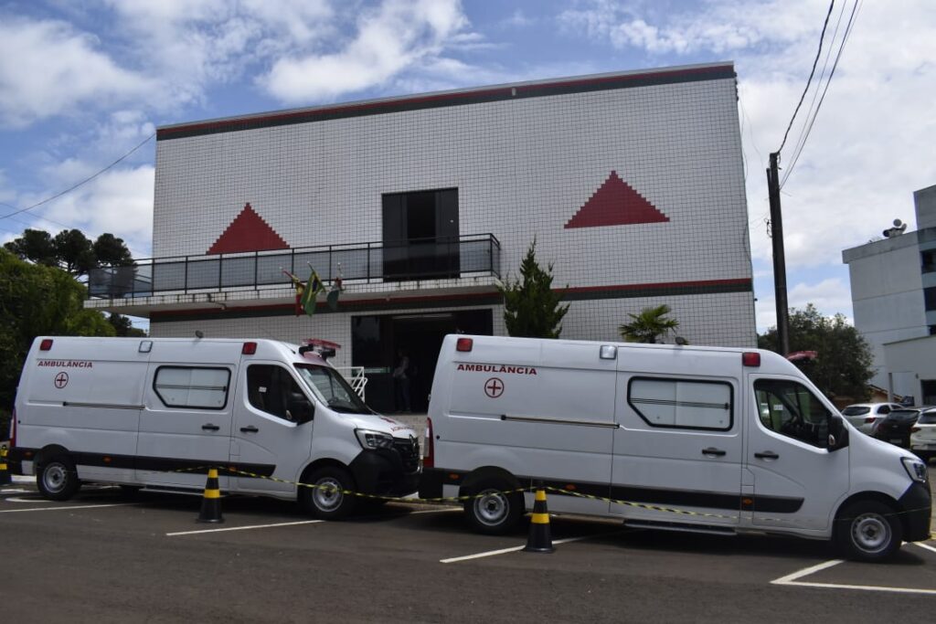 Fachada da Prefeitura de Monte Carlo SC