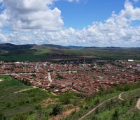 Vista aérea de Colônia Leopoldina AL em um dia ensolarado.