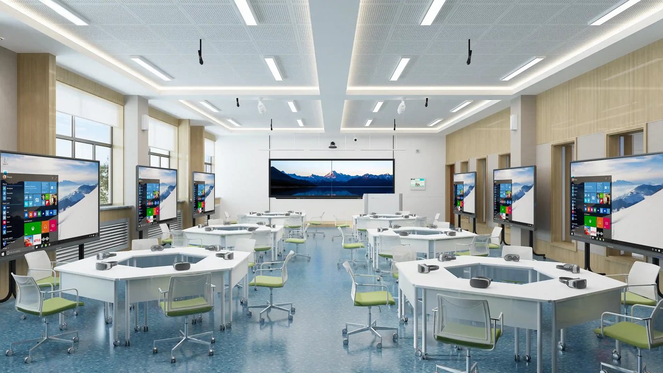 Sala de aula moderna com tela de apresentação e organização em formato colaborativo