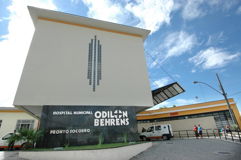Fachada do Hospital Metropolitano Odilon Behrens, em Belo Horizonte MG