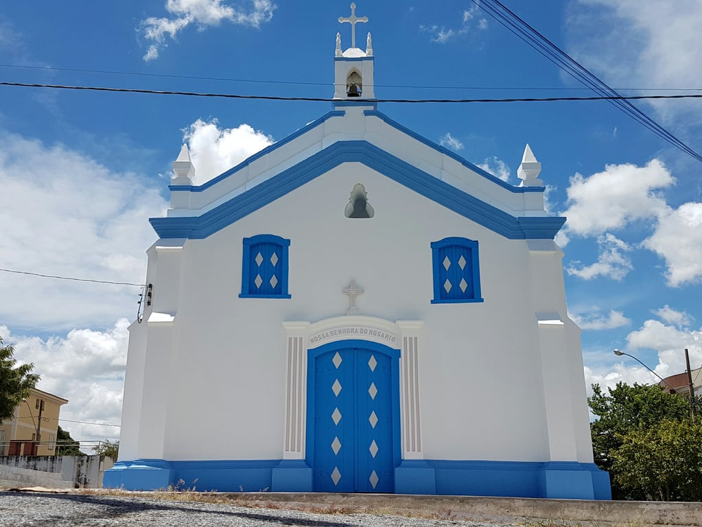 Paisagem urbana em cidade de MG — imagem ilustrativa