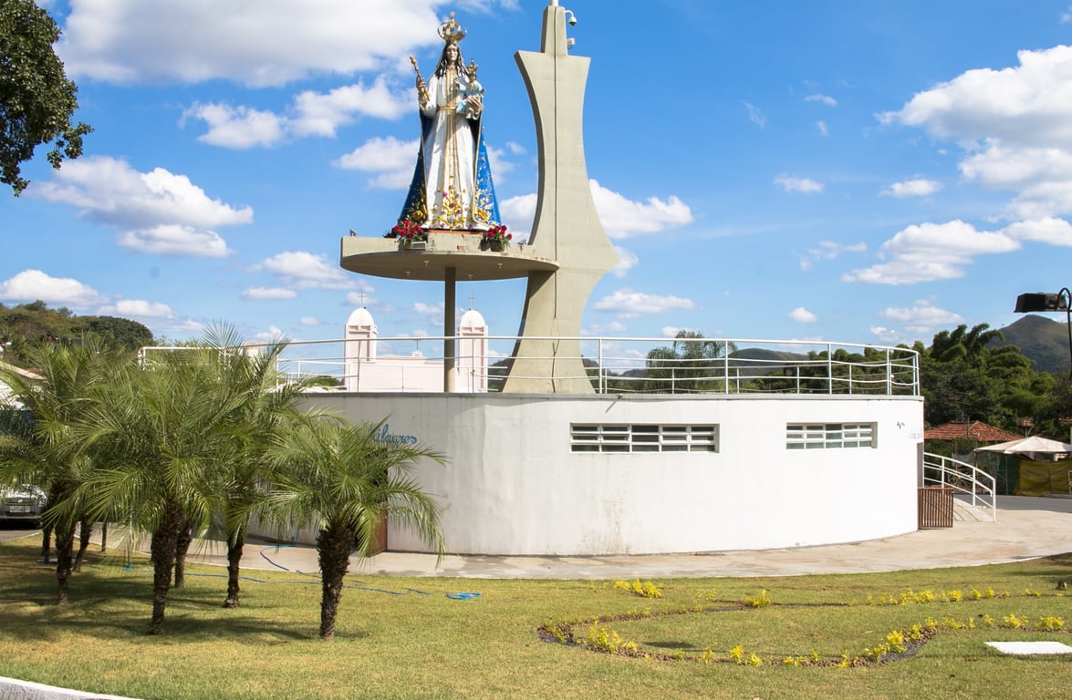 Santuário de Nossa Senhora da Lapa, em Vazante MG