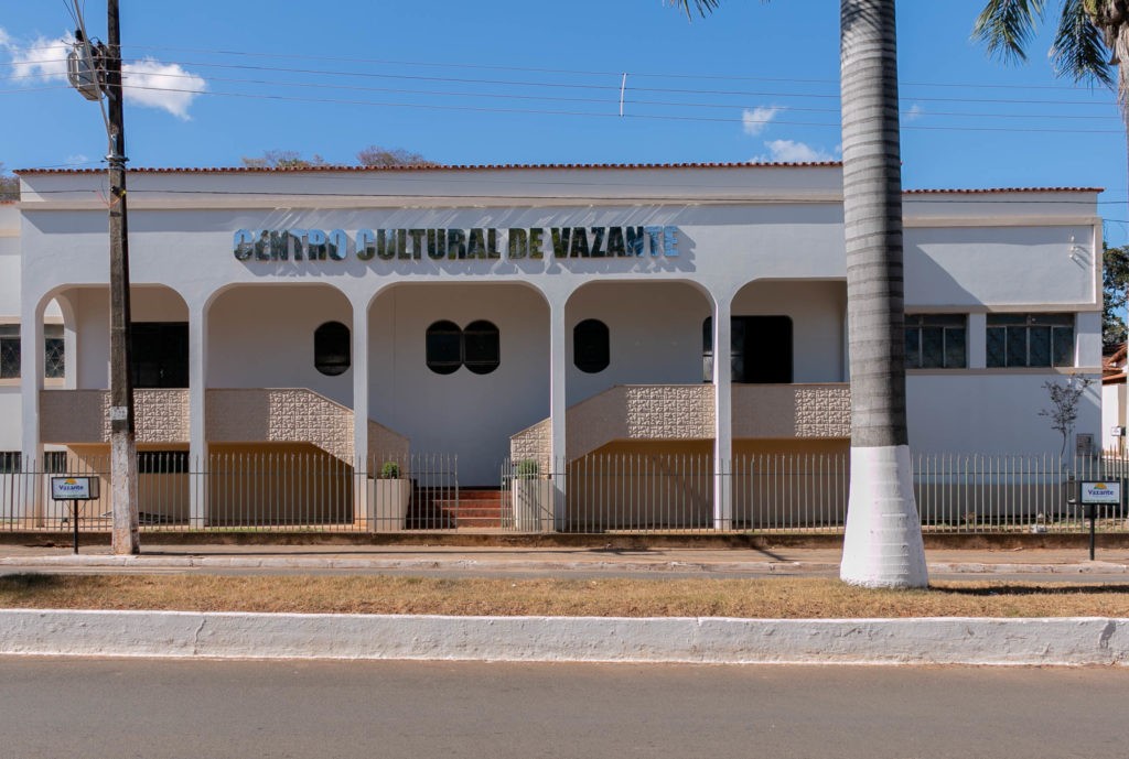 Centro cultural e área urbana de Vazante MG