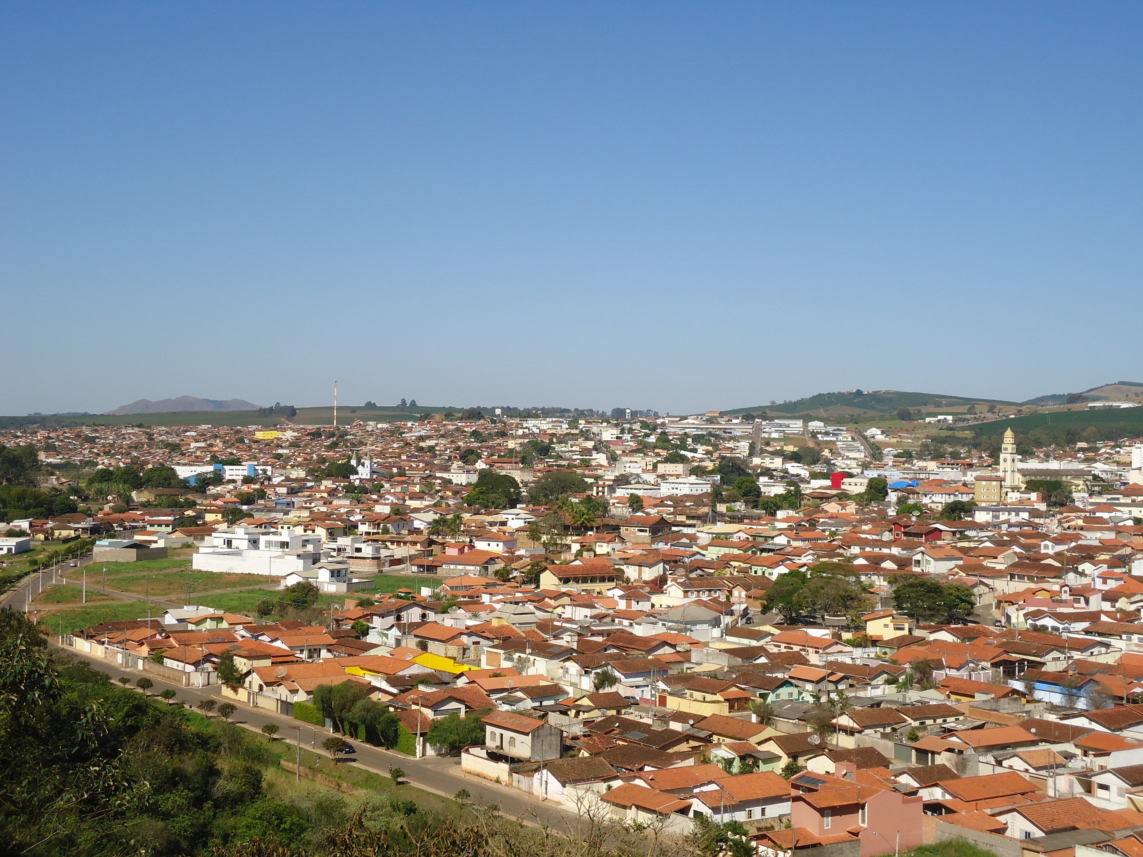 Paisagem urbana de pequena cidade no norte do RS