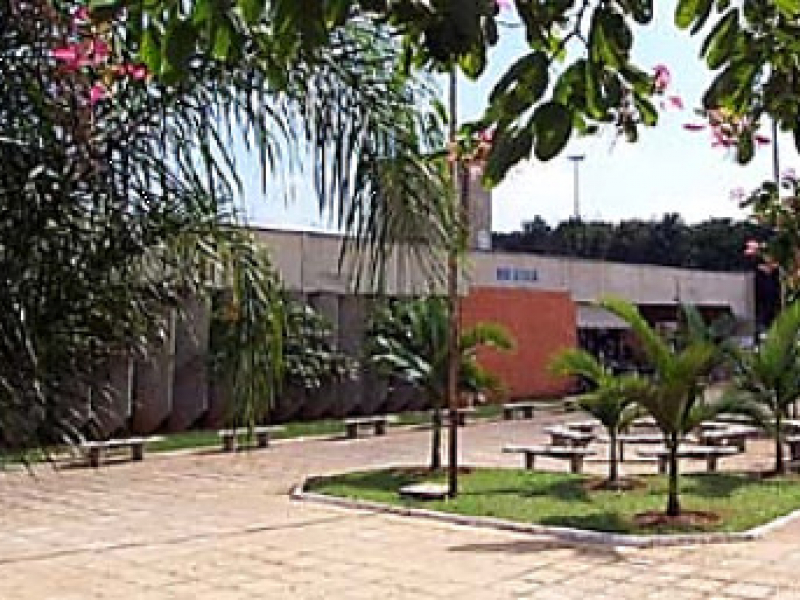 Área externa do IGCE/Unesp, em Rio Claro SP