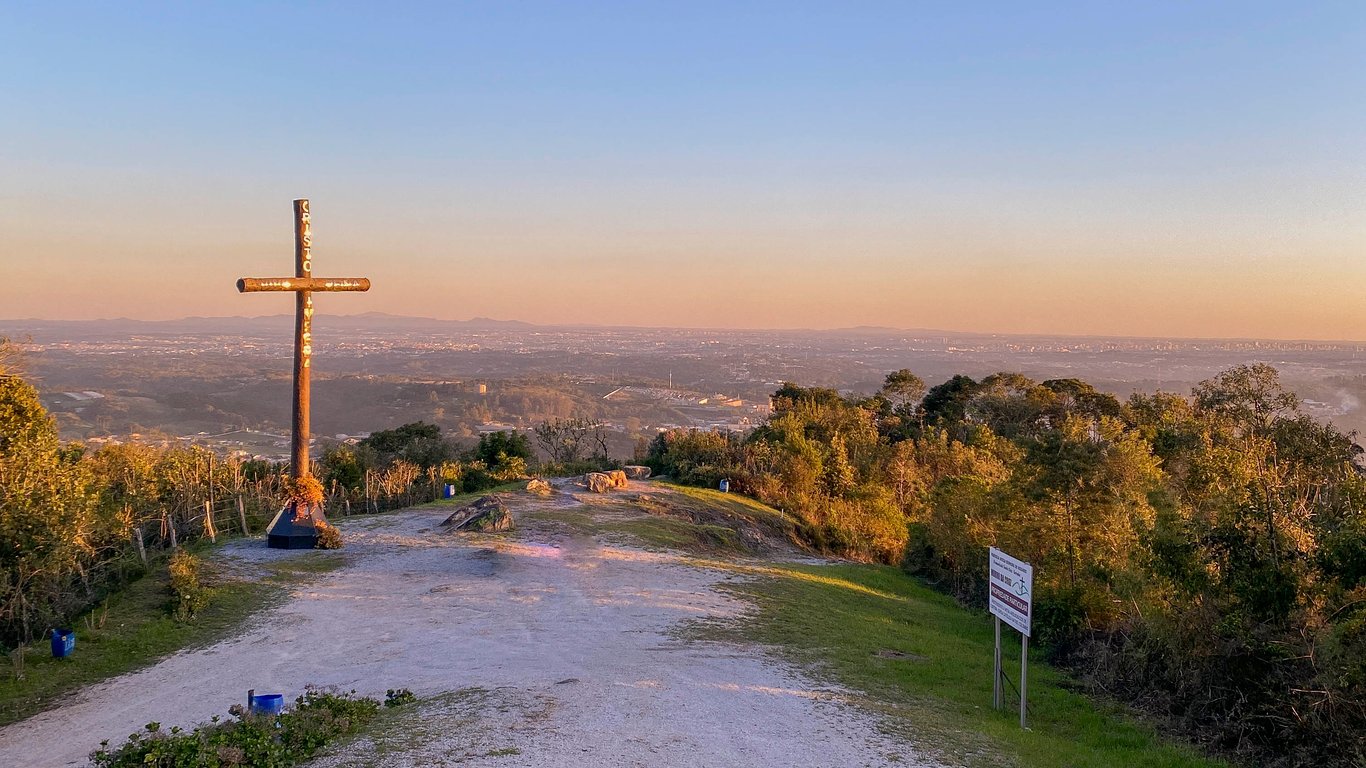 Parque Cachoeira, Araucária PR — lago e áreas verdes ao entardecer