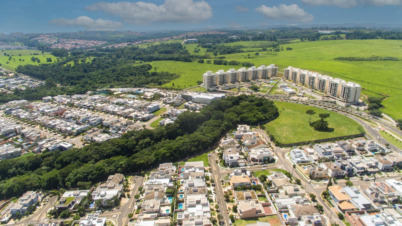 Vista aérea urbana da região de Campinas e Sumaré, SP
