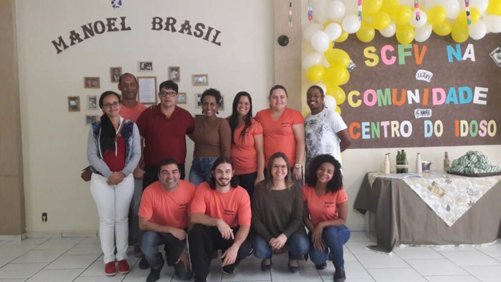 Atividade em centro comunitário de assistência social