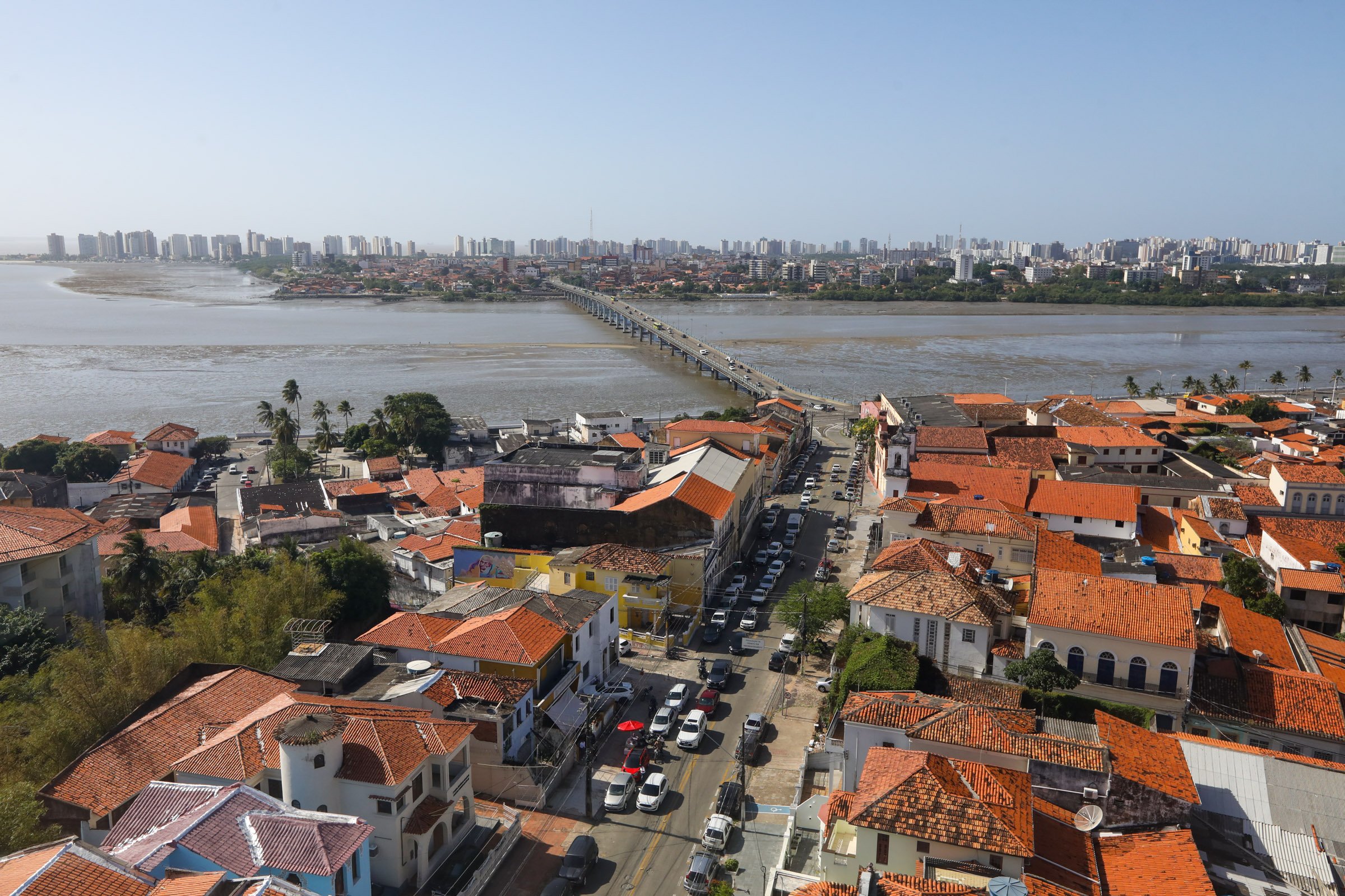 Vista aérea do centro histórico de São Luís MA ao entardecer
