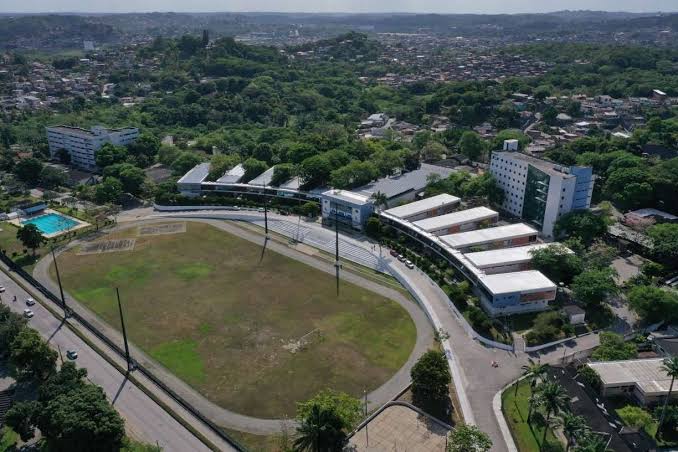 É uma imagem do post com o título Concurso Universidade Federal de Pernambuco 110 vagas técnico-administrativo