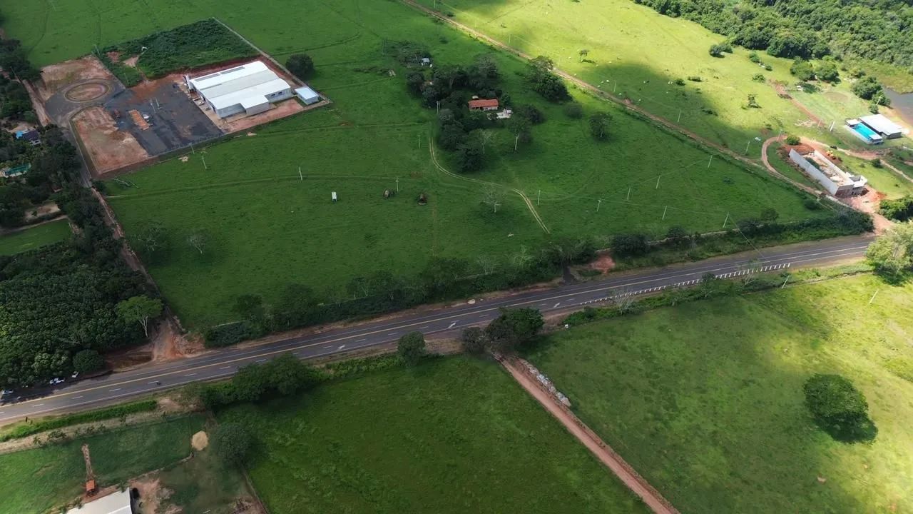 Vista aérea de Neves Paulista SP ao entardecer