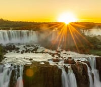 Seleção para professor visitante da UNILA tem atuação em Foz do Iguaçu PR (Foto: Nadai Confort Hotel).