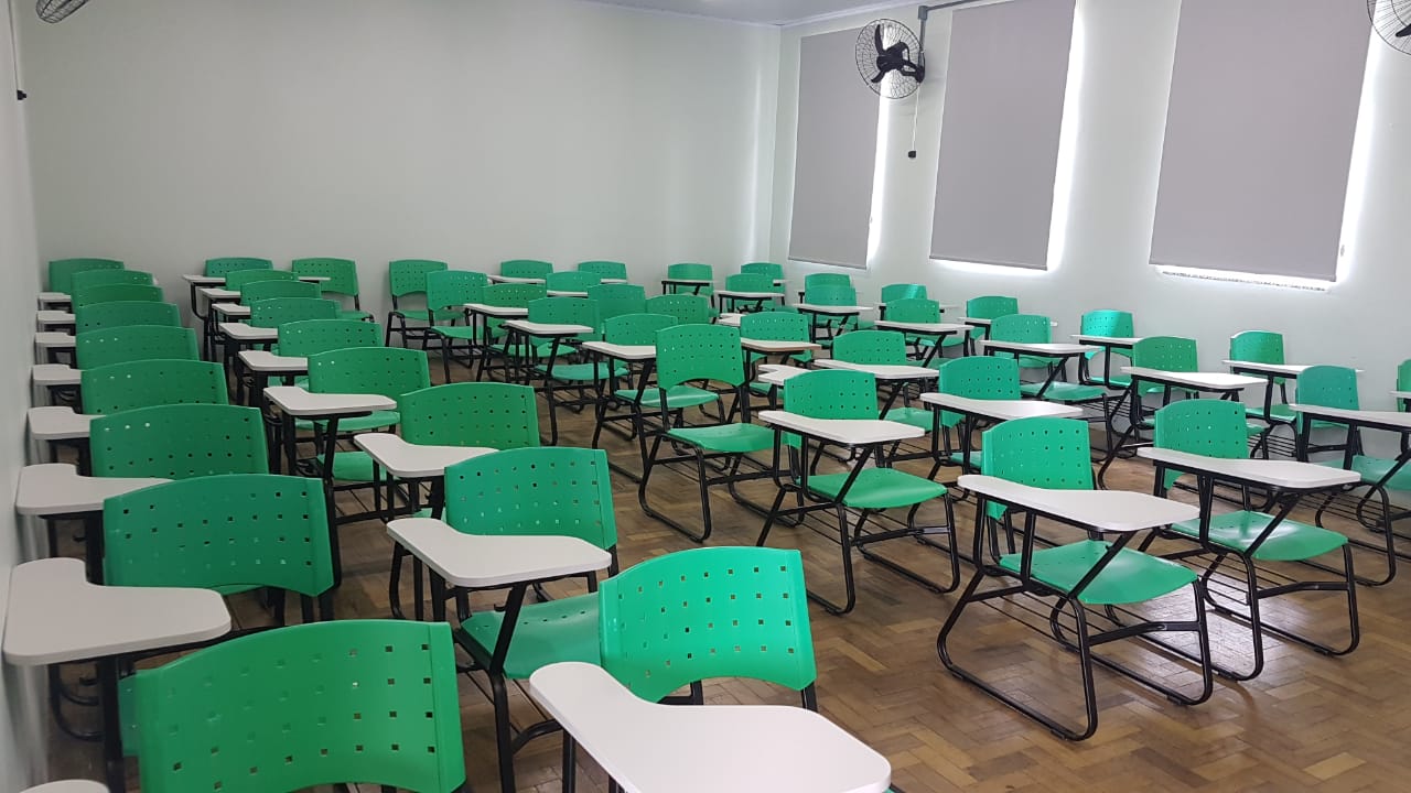 Ambiente acadêmico em instituição federal de ensino