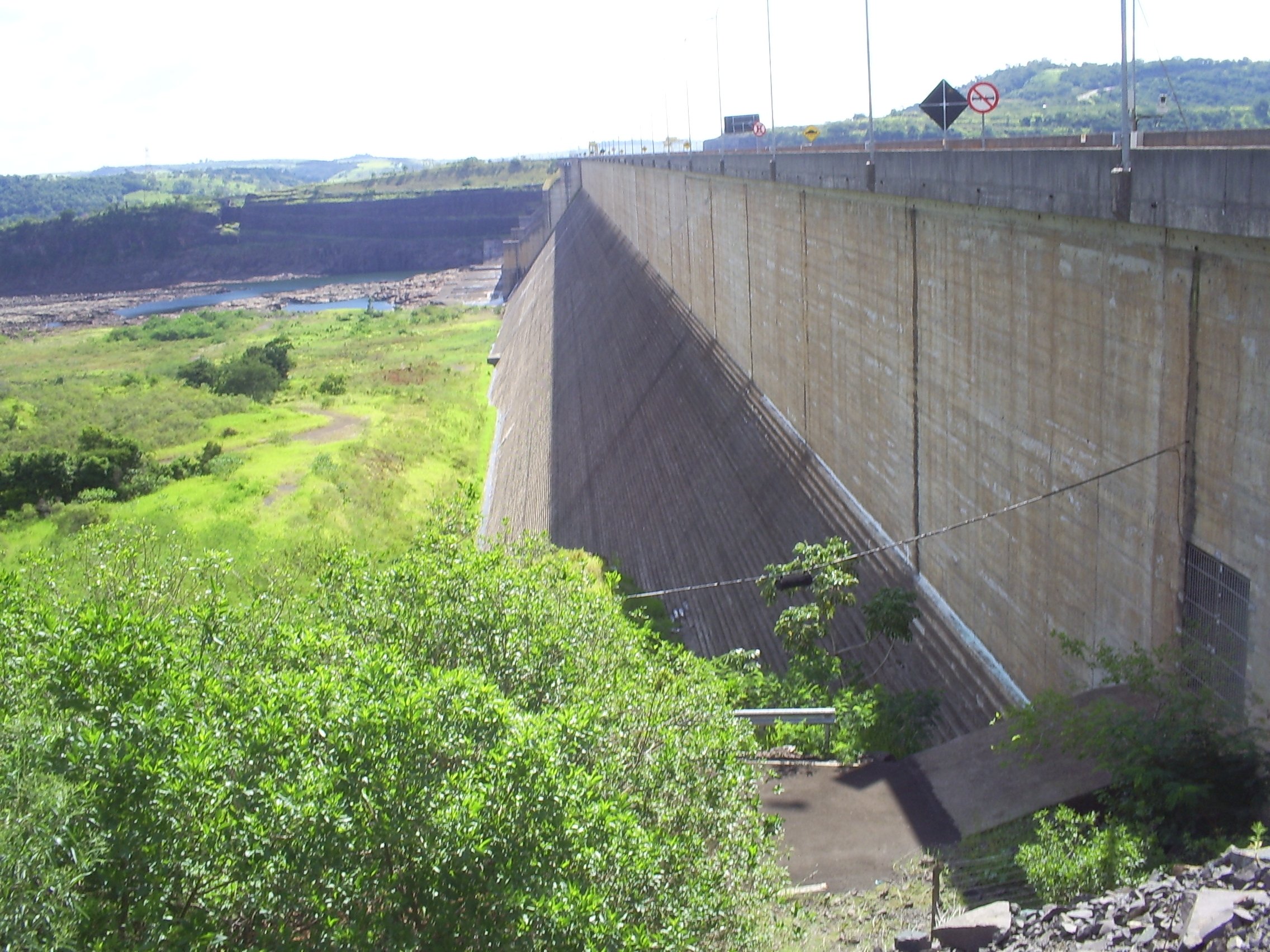 Usina Hidrelétrica de Salto Caxias (UHE Governador José Richa), no rio Iguaçu