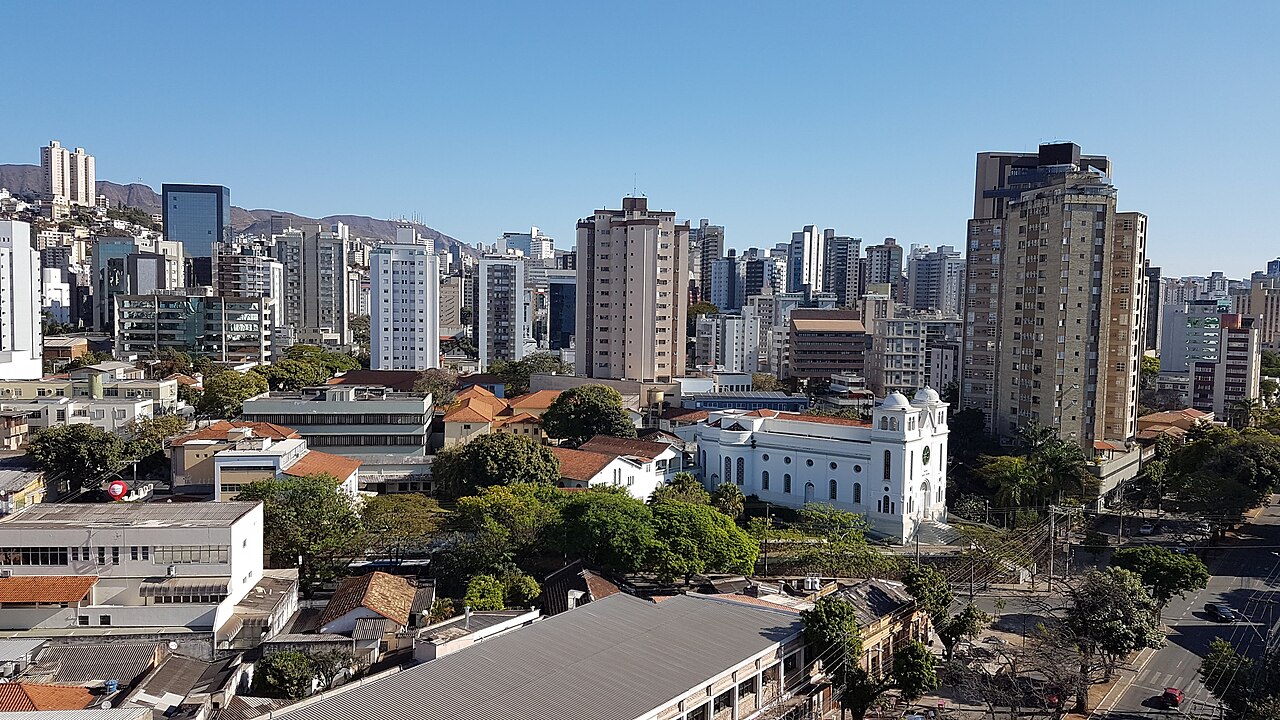 Vista aérea de Belo Horizonte, região central e hospitalar