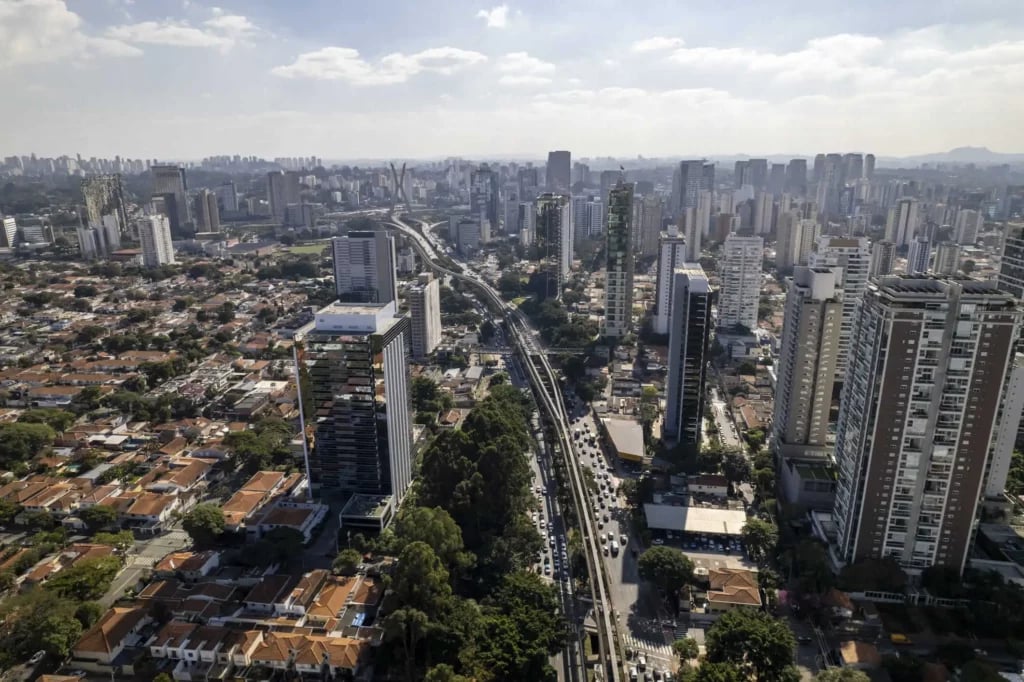 Zona Sul de São Paulo, com linhas viárias e conjuntos de edifícios; imagem ilustra a área urbana onde fica Heliópolis