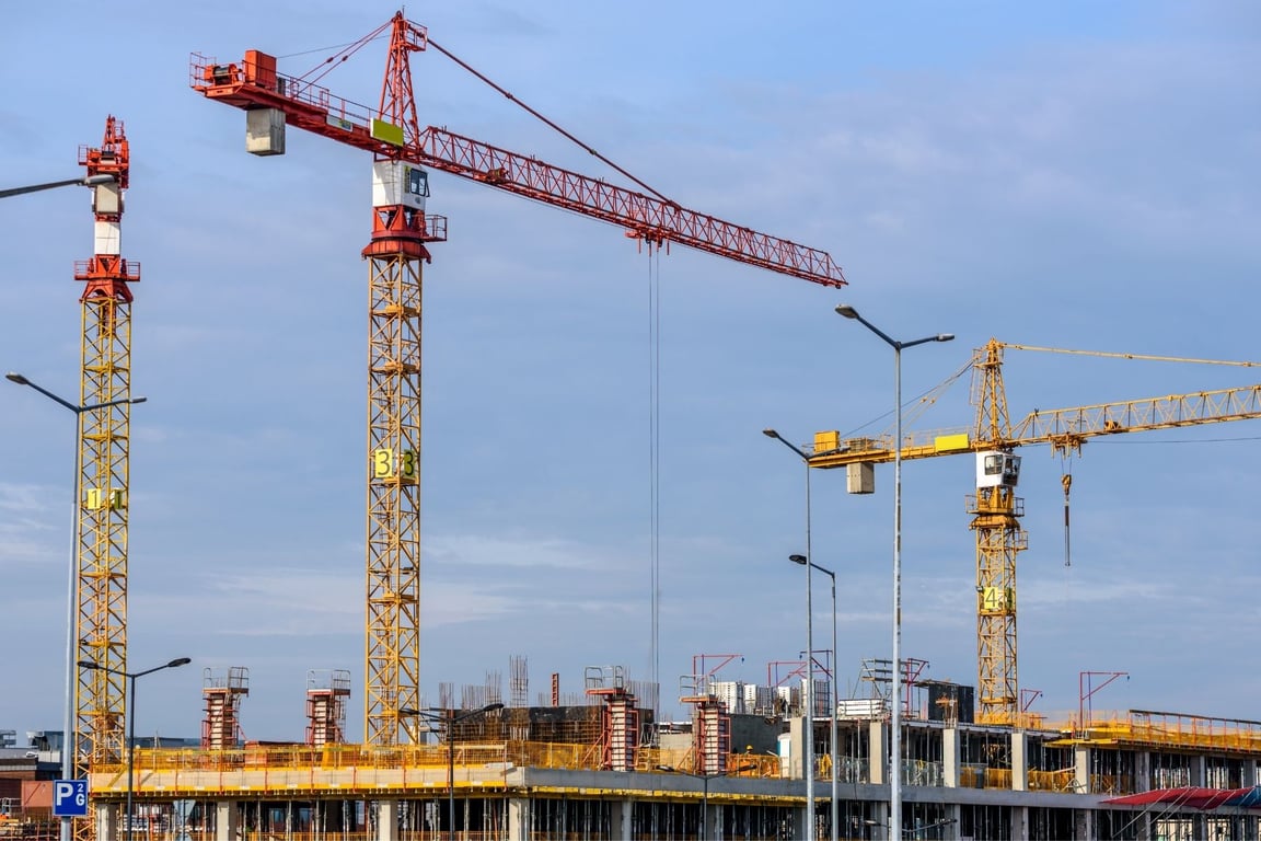 Obras de terra e maquinário de terraplenagem