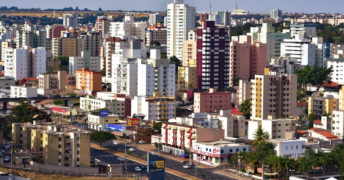 Vista urbana de Monte Carmelo MG