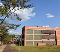 Fachada do Instituto de Química de São Carlos (IQSC-USP), em São Carlos SP.