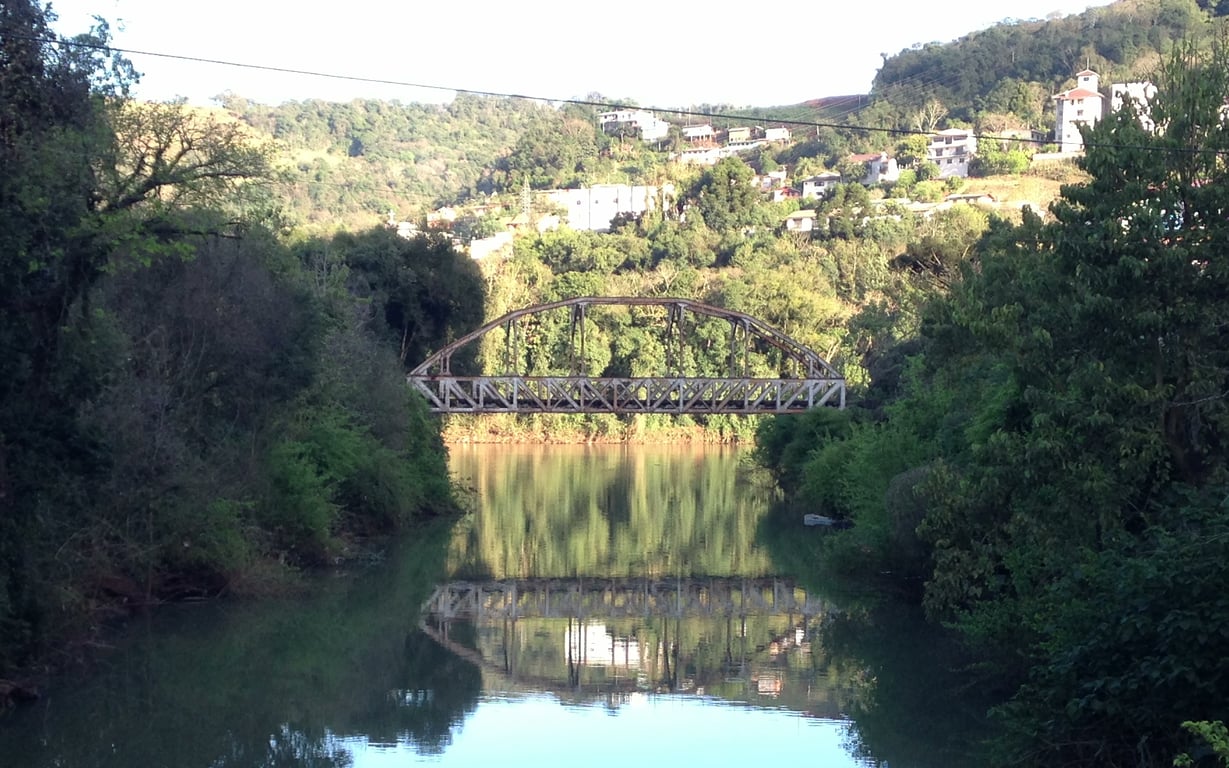 Ponte sobre o Rio do Peixe em Herval d’Oeste, SC
