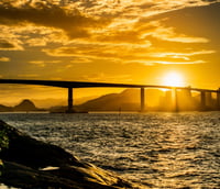 Skyline de Vitória, Espírito Santo, ao entardecer