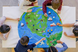 Ambiente representativo de sala de aula de Geografia