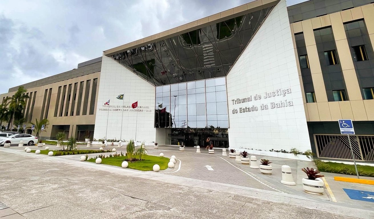 Fachada do TJ-BA em Salvador