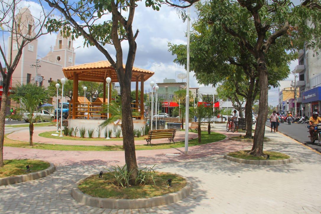 É uma imagem do post com o título Concurso Câmara Municipal de Belo Jardim PE abre 20 vagas imediatas