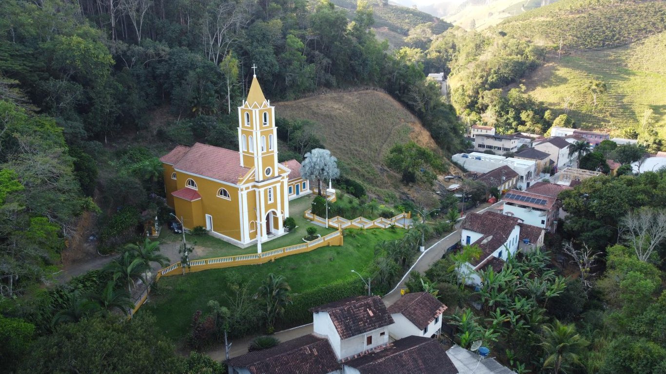 É uma imagem do post com o título Prefeitura de João Neiva ES abre processos seletivos na Educação e Administração