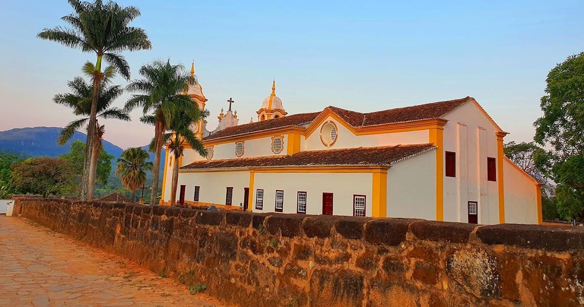 É uma imagem do post com o título Prefeitura de Cláudio MG abre processo seletivo simplificado com 1 vaga