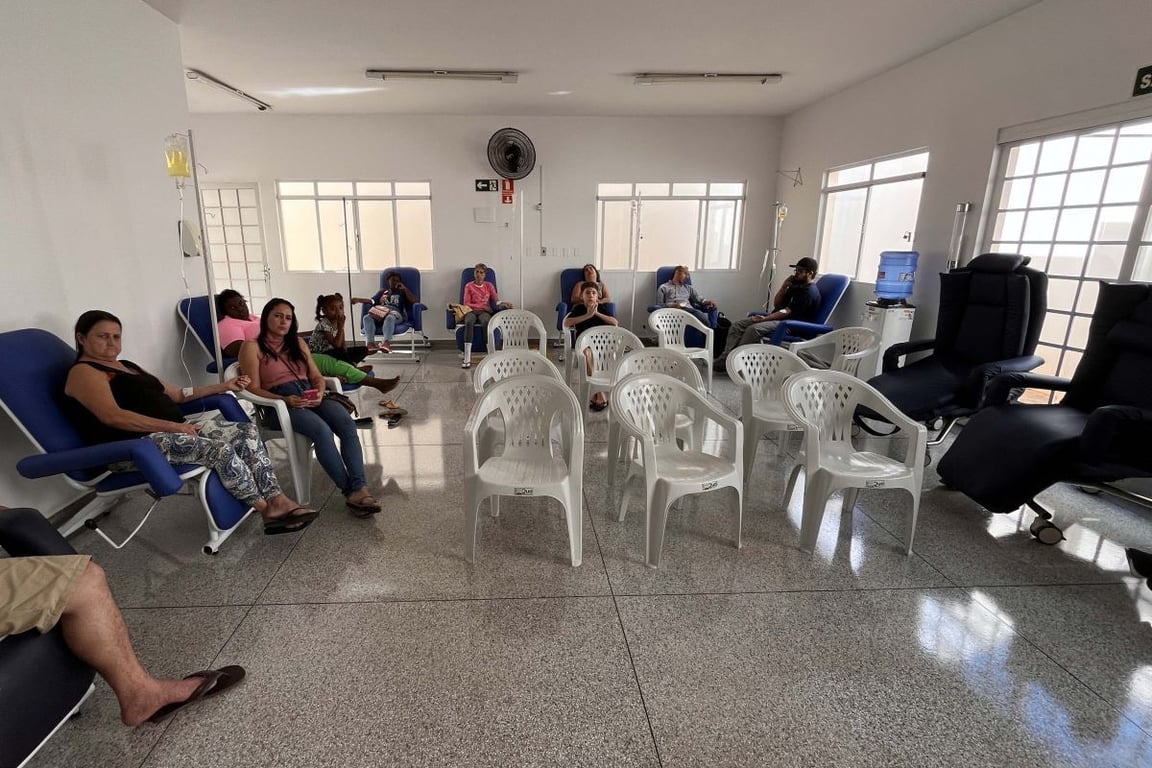 Atendimento em sala de triagem hospitalar