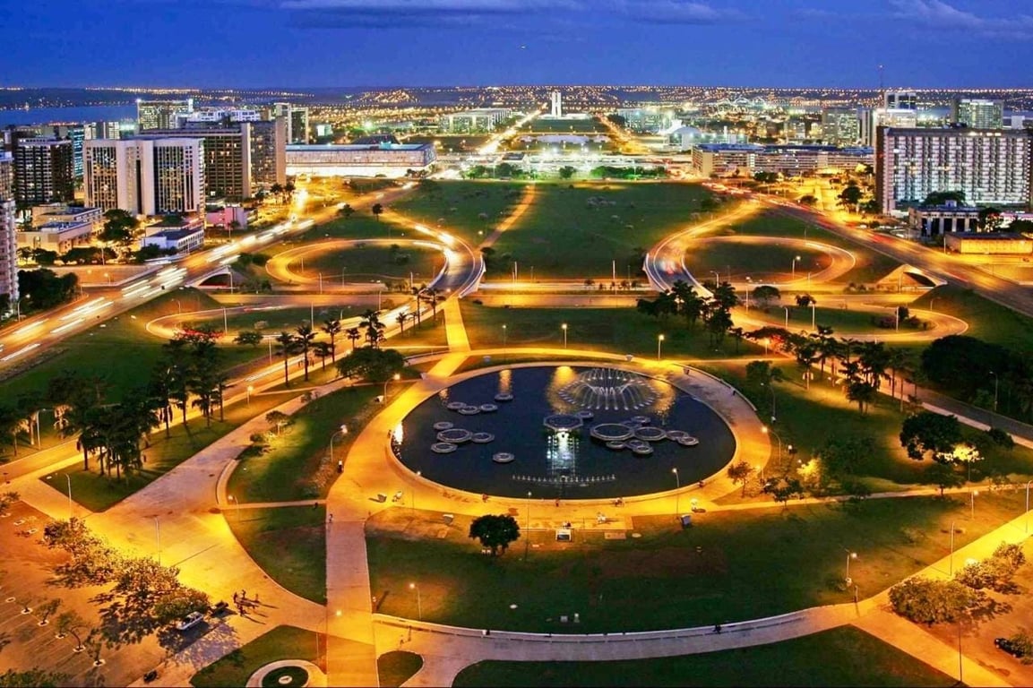 Brasília ao entardecer