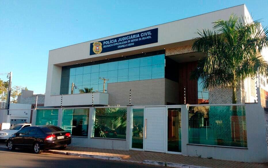 Fachada da Delegacia da Mulher em Cuiabá