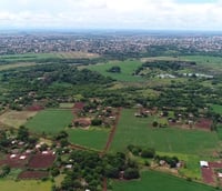 Vista aérea de Dourados MS ao entardecer; seleção para professor de AEE da UEMS alcança todas as unidades (Crédito: Portal UFGD).