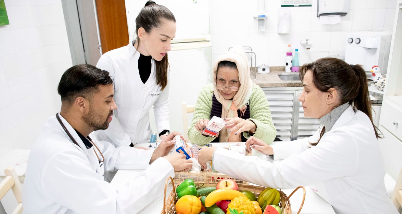 Atendimento em unidade básica de saúde no Brasil