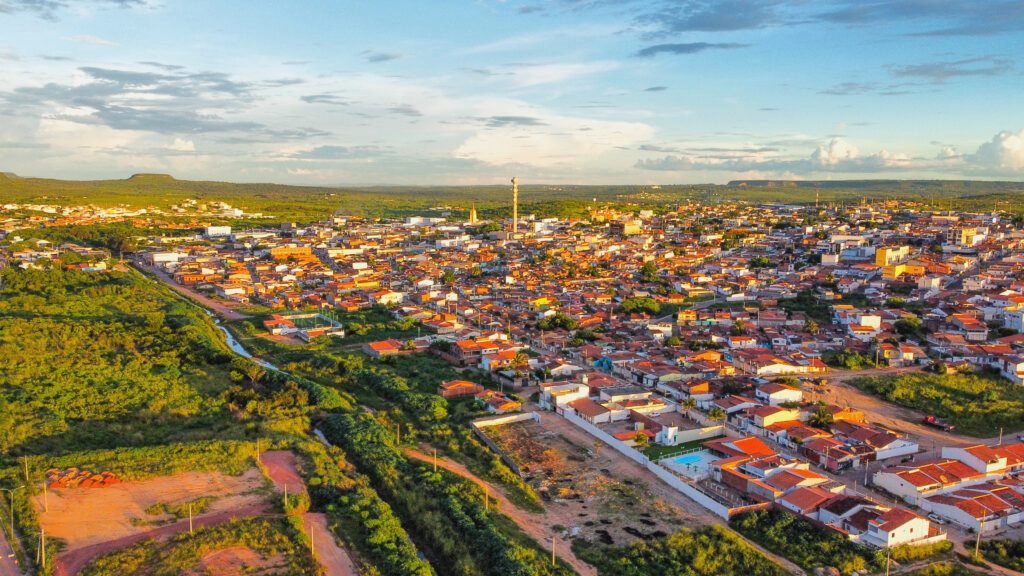 Vista aérea de Paranaíba MS ao entardecer