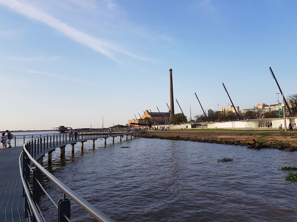 Fim de tarde no Guaíba em Porto Alegre RS