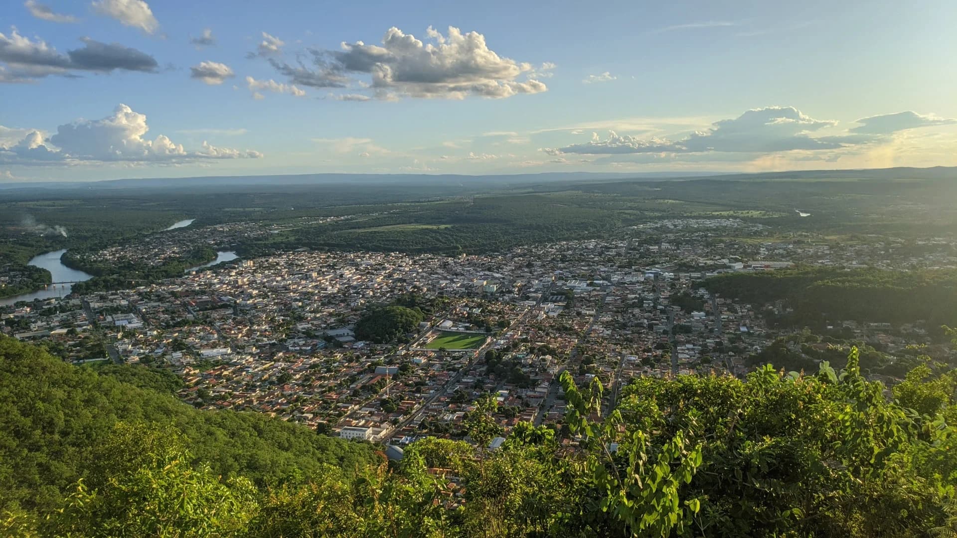 Rio Araguaia e Serra Azul em Barra do Garças