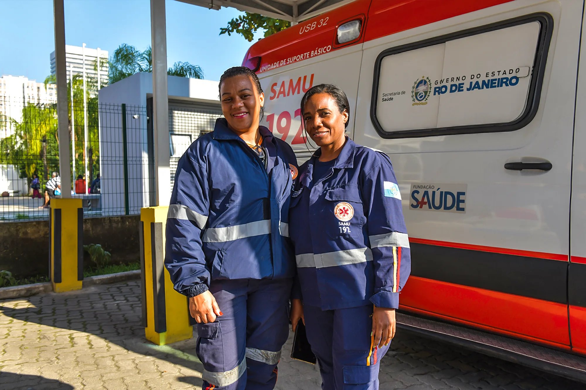 Equipe do SAMU em atendimento pré-hospitalar
